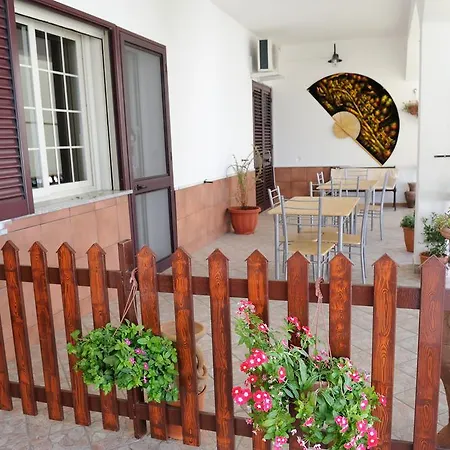 La Contrada